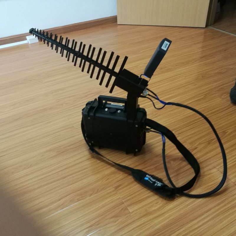 Waterproof Drone Signal Jammer Small Case Type For Easy Carrying